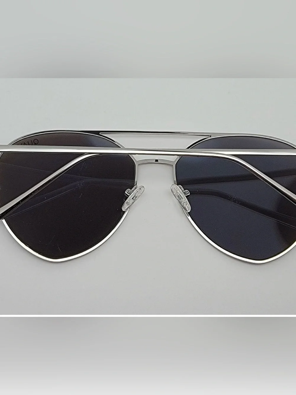 Quay x Jasmine  Oversized Aviator Mirrored Sunglasses - Silver Blue